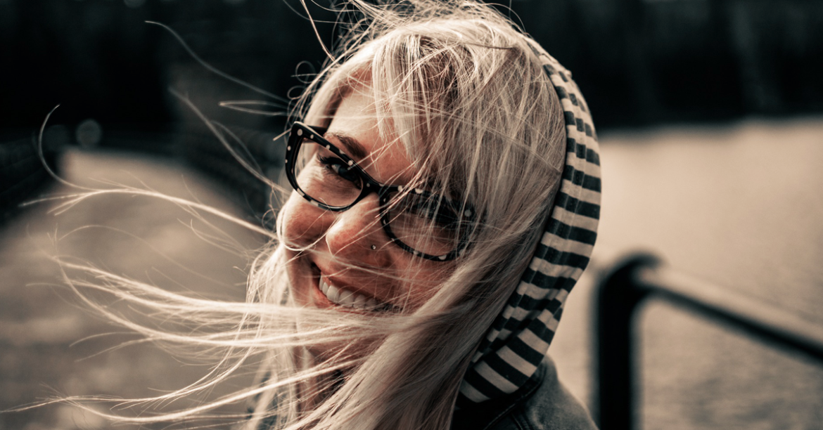 frau_lachen.png